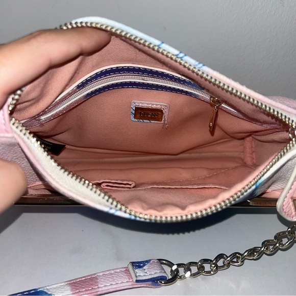 Guess Crossbody Bag - Picture 3 of 3